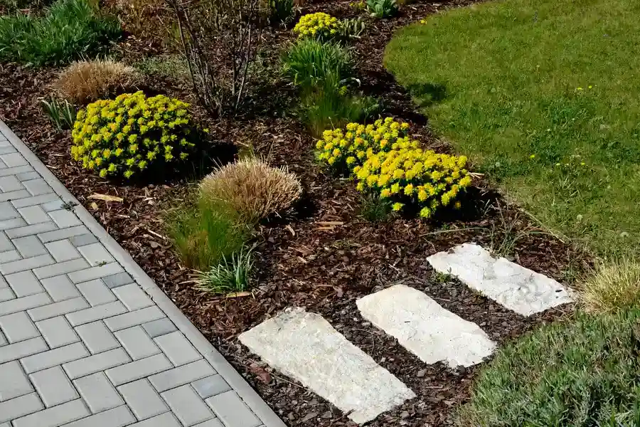 How To Prevent Mulch From Decomposing Too Quickly Ontario, OR